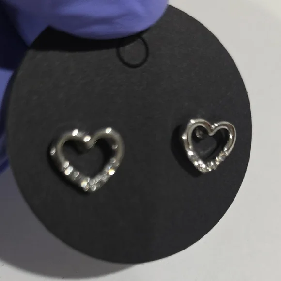 Minimalist Silver Heart Earrings | Dainty Chic Sparkling Studs for Women Jewelry - Picture 8 of 8